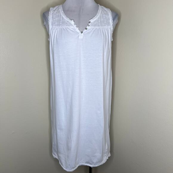 Marisa Christina Dresses & Skirts - Marisa Christina Shift Dress MEDIUM White Eyelet Embroidered Beach Mini Cotton